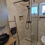 Apartamento Bailando - Private Parking & Grill *