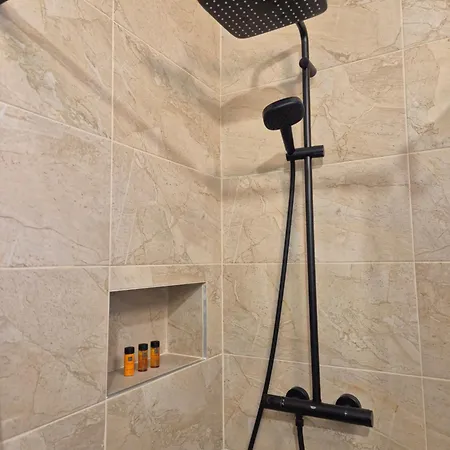 Bailando - Private Parking & Grill Apartment *