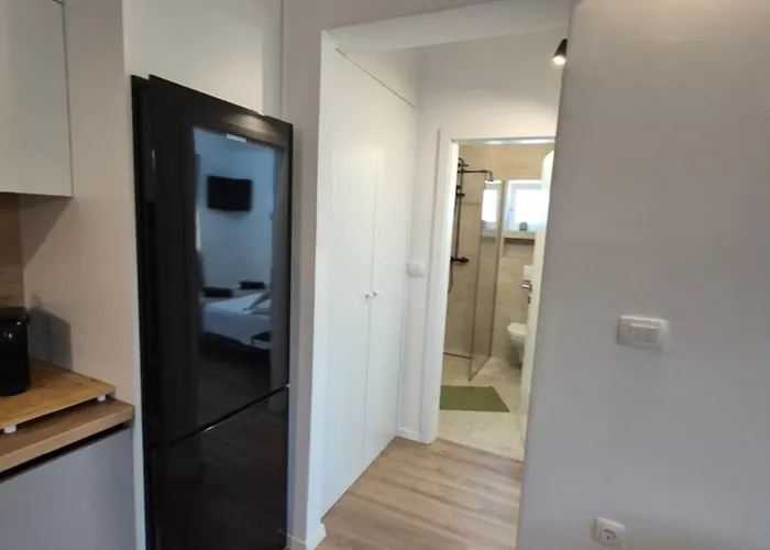 Bailando - Private Parking & Grill Apartman Zára